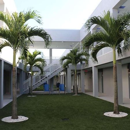 Star Suites - A Vero Beach Hotel Exterior foto
